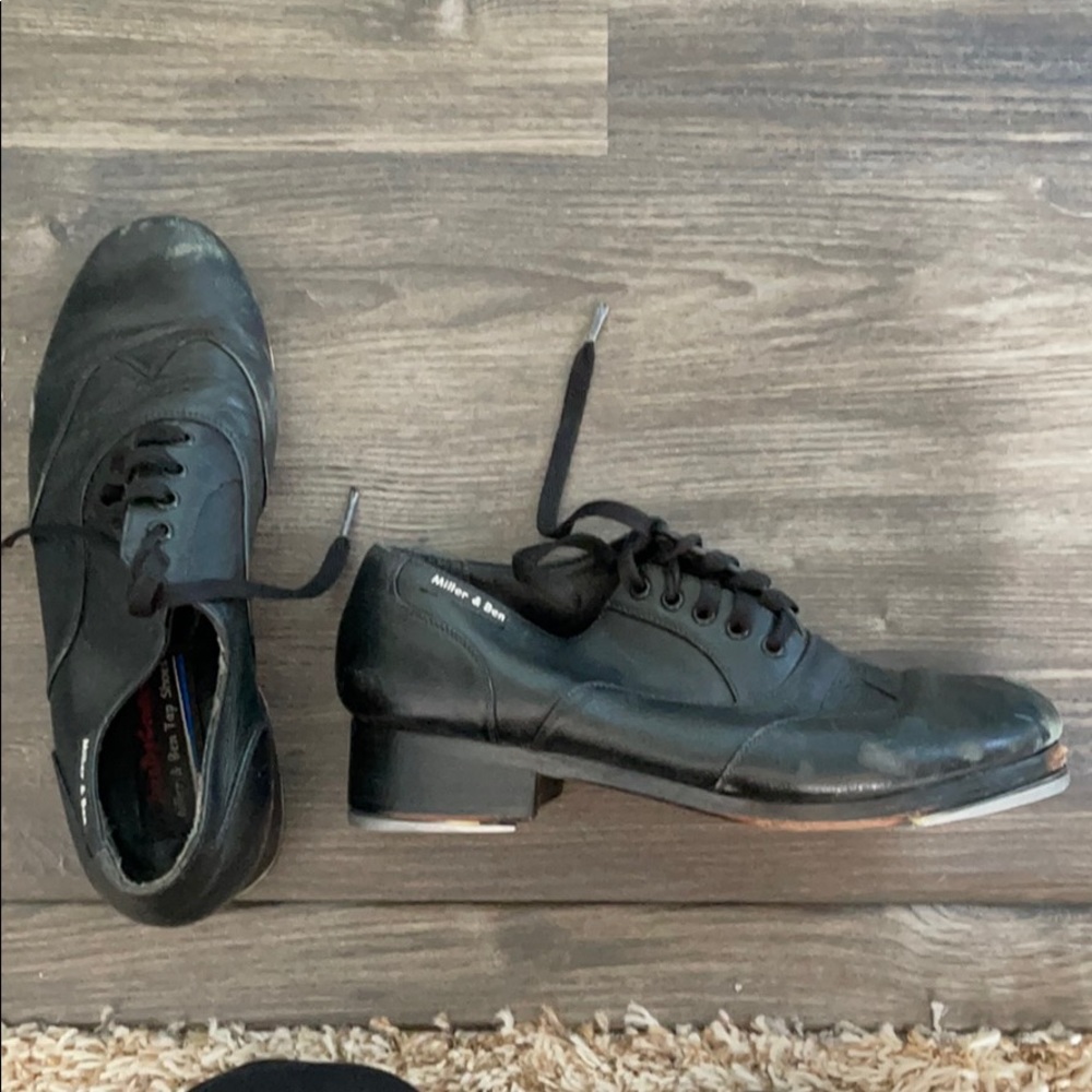 Miller & Ben tap shoes size 38 1/2 with Capezio